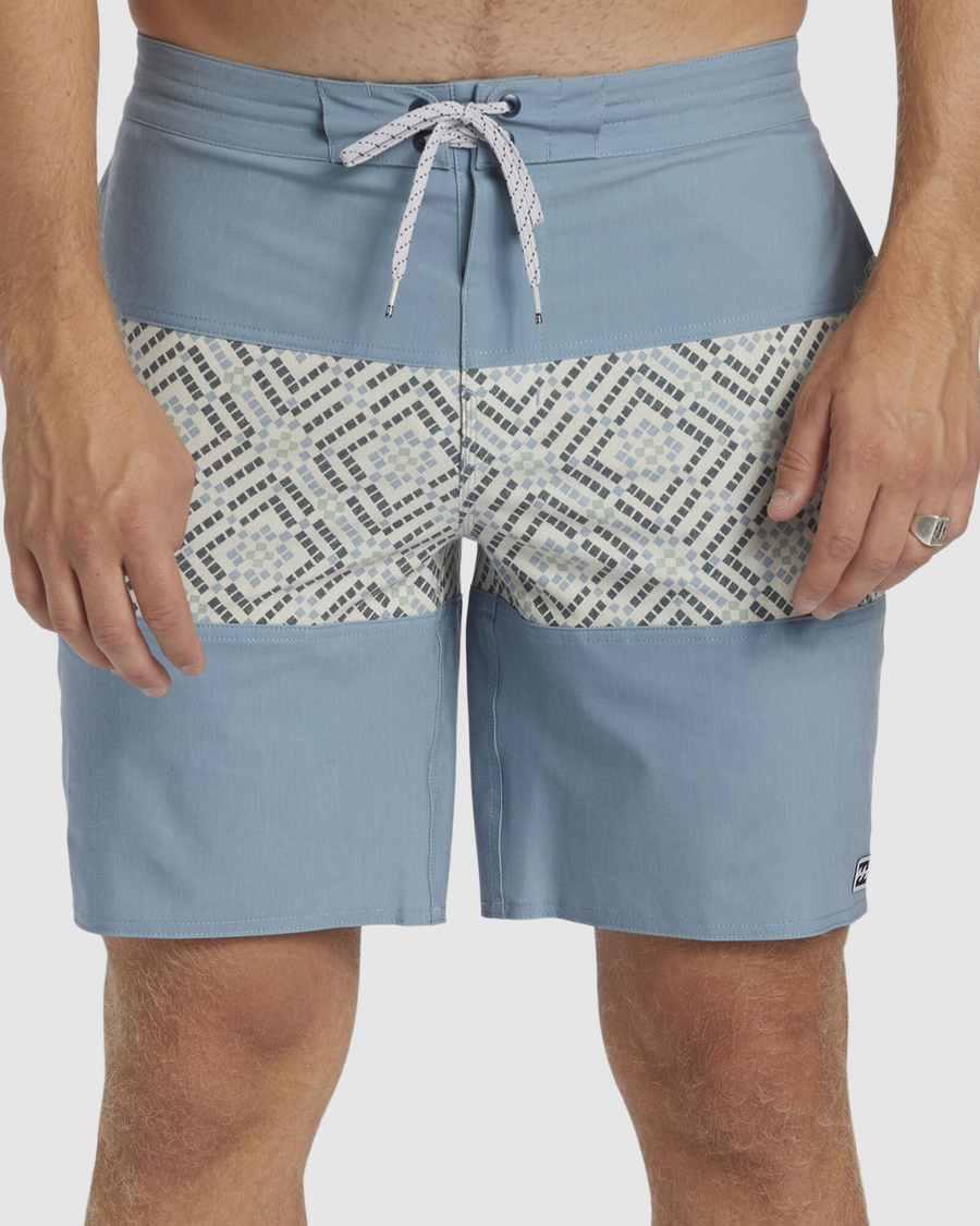 Billabong Tribong  LT Boardshort - Black/ Grey