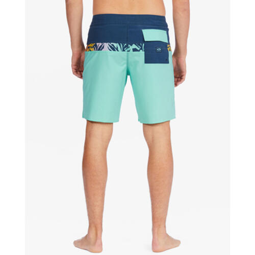 Billabong Momentum Pro Boardshort - Aqua