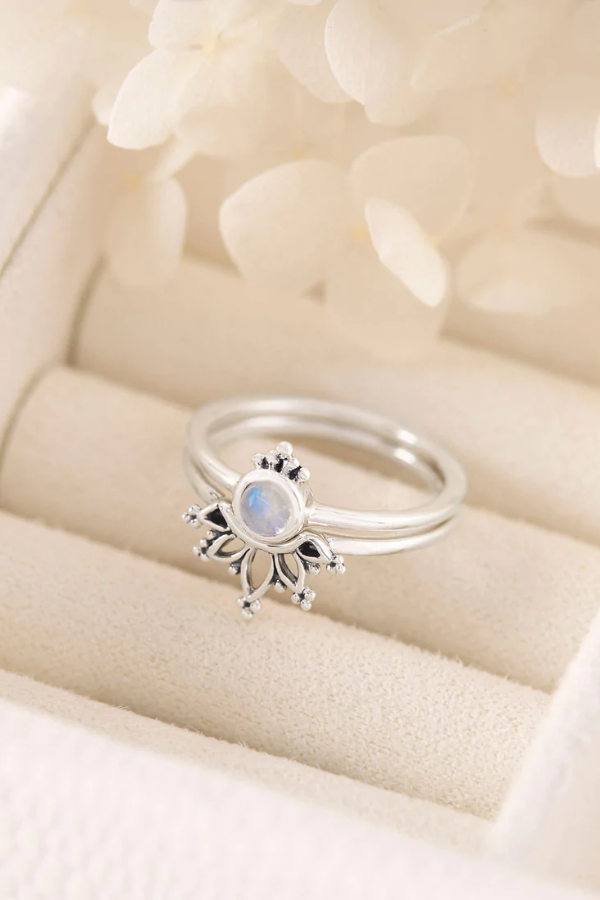 Midsummer Star Wonderland Moonstone Ring Set