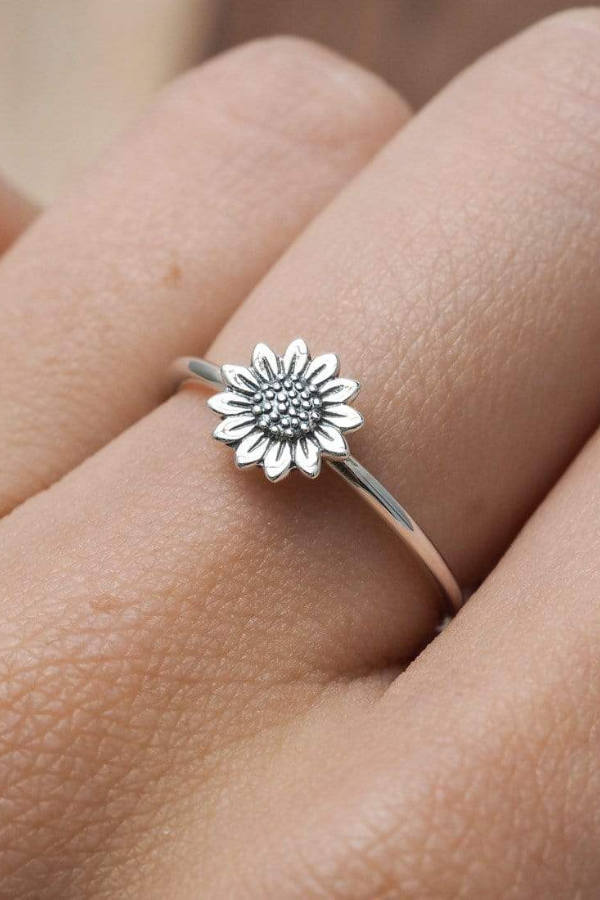 Midsummer Star Delicate Sunflower Ring Size 7