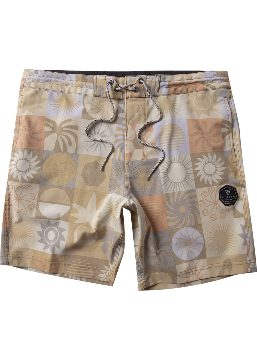 Vissla Sun Dialed 17.5"  Boardshort - Gold Coral